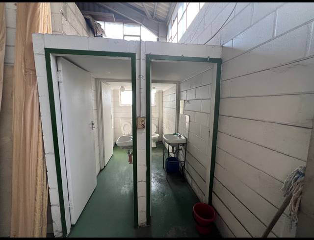 1,400M² WAREHOUSE FOR SALE IN BLACKHEATH INDUSTRIAL